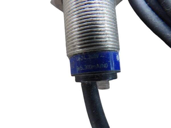 DETECTOR DE PROXIMIDAD CAPACITIVO xt1 m18 fa262 ue 24....240vac - Imagen 3