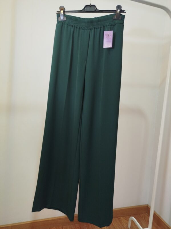 Pantalón verde última unidad Talla M