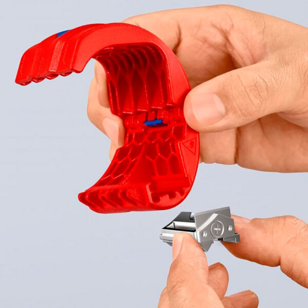 CORTATUBOS BiX® PARA TUBOS DE PLÁSTICO Y MANGUITOS DE SELLADO 902210B KNIPEX - Imagen 4