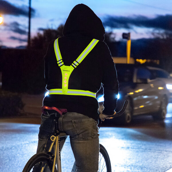 ARNÉS REFLECTANTE CON LED PARA DEPORTISTAS INNOVAGOODS - Imagen 6