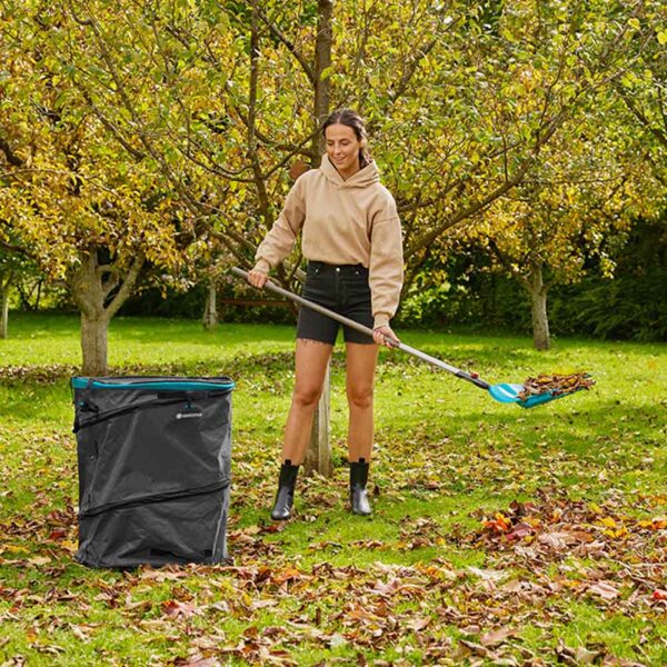 SACO DE JARDÍN POPUP 127 L  PARA RECOGER HOJAS O RESIDUOS EN EL JARDÍN, FABRICADO CON UN 70 % DE POLIESTER RECICLADO GARDENA 11715-20 GARDENA - Imagen 5